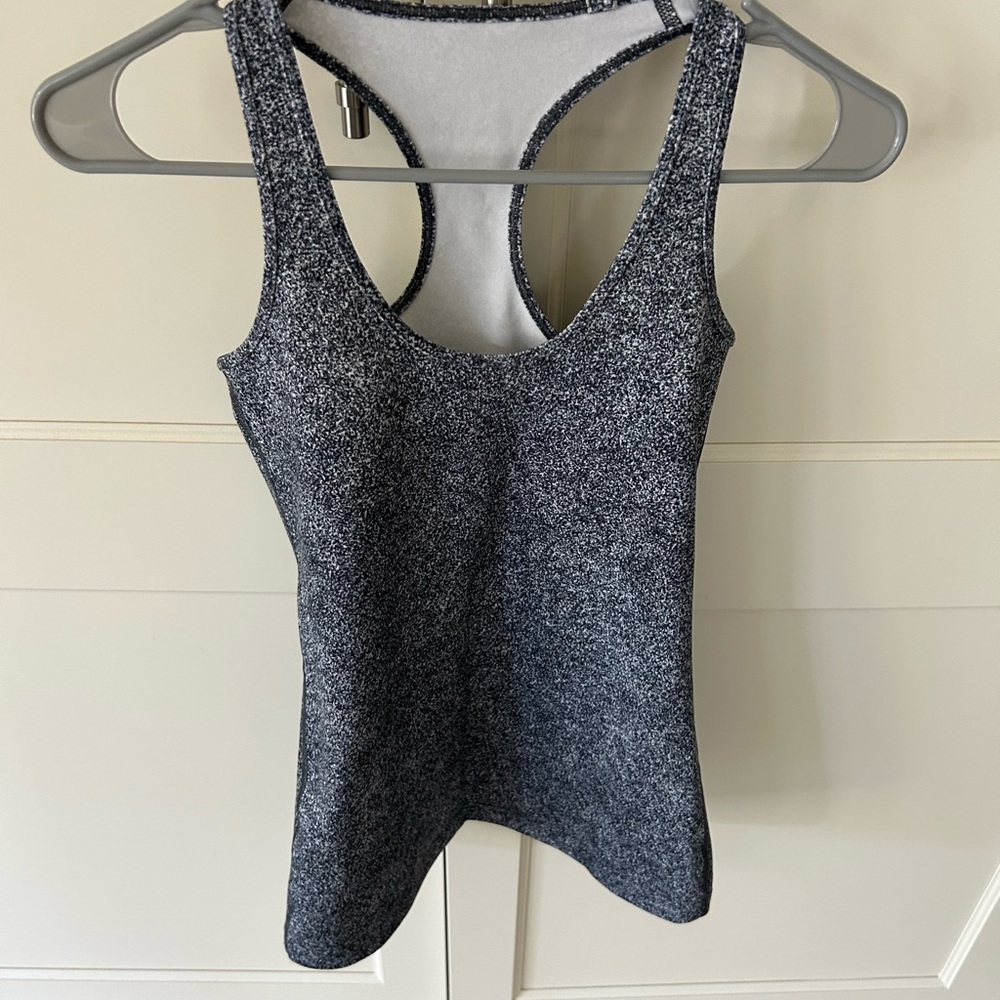 Women's lululemon Gray/ black/ white print Tank Top